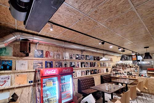 小坪數披薩店，也能做到強效除油煙